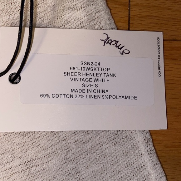 NWT Re/Done Linen Blend Sheer Henley Tank in vintage, white , size small - Picture 3 of 10